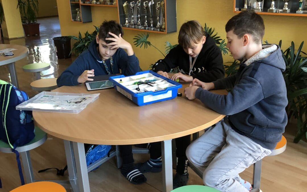 Projektový den – LEGO (programujeme si robotické stavebnice)